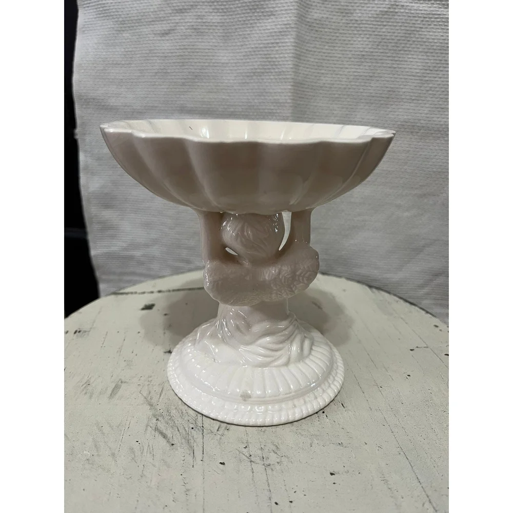 Vintage Avon Bath Accessories Cherub Soap Dish Trinket Holder